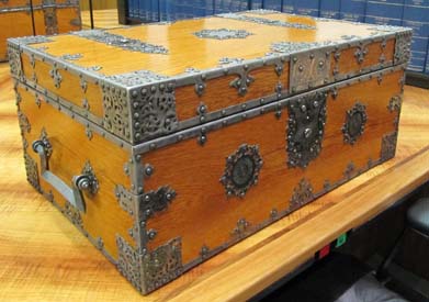 Dispatch Box